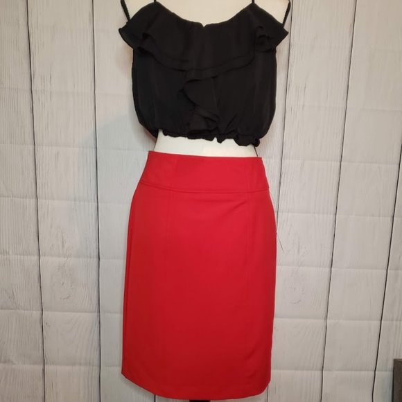 Worthington Dresses & Skirts - ❤Worthington❤ Red Pencil Skirt